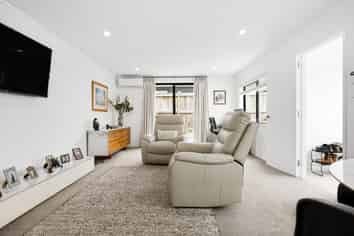 2/58 Hillcrest Avenue, Hillcrest