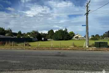 11 Stuart Street, Mataura