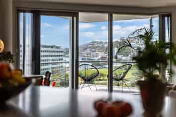 6F/82 Cable St, Te Aro