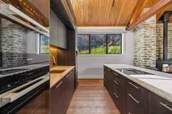 6 Flax Street, Jacks Point