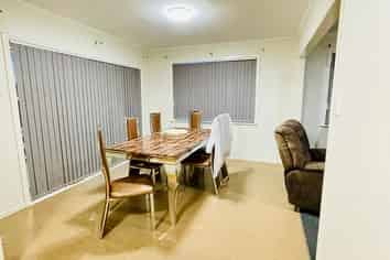 25 Rosehill Drive, Rosehill