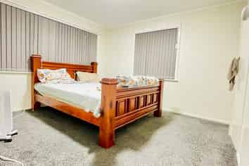 25 Rosehill Drive, Rosehill