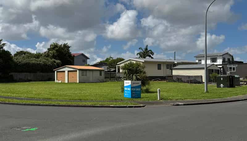 21 Seaway Road, Clarks Beach