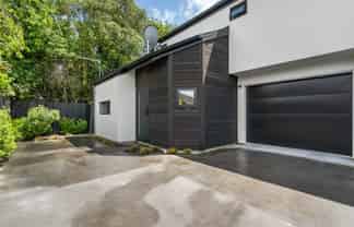 199d Hills Road, Edgeware