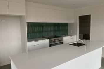 36 Taurangawaka Road, One Tree Point