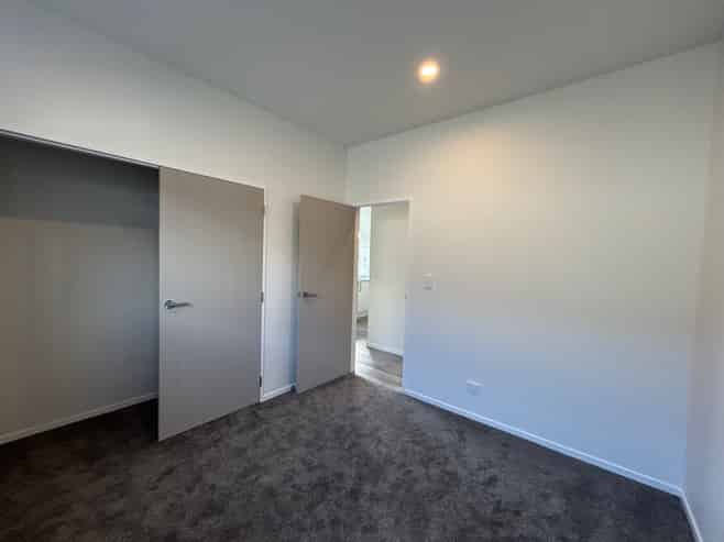 8 Rongomai Street, Helensville