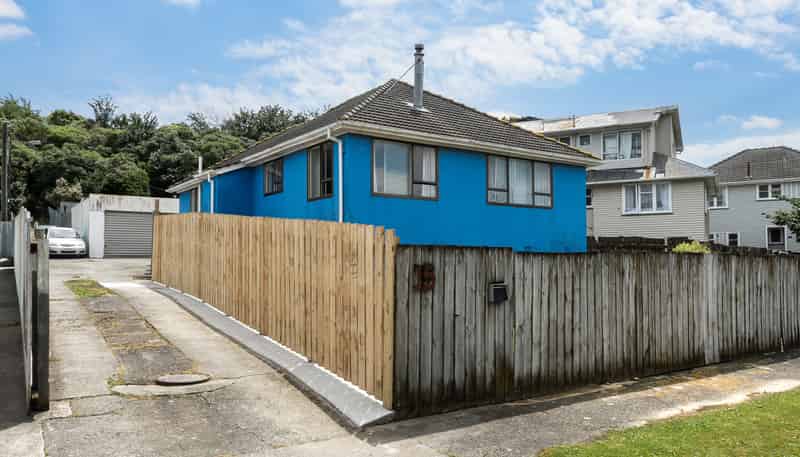 15 Maher Place, Porirua