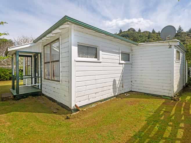 7 Forster Street, Tolaga Bay