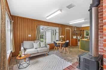 109 Hoon Hay Road, Hoon Hay