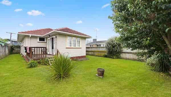 8 Mount View Road, Melville