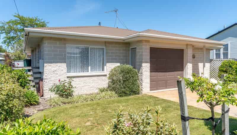 4 Seddon Street, Carterton