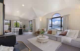 12B Windsor Place, Queenstown