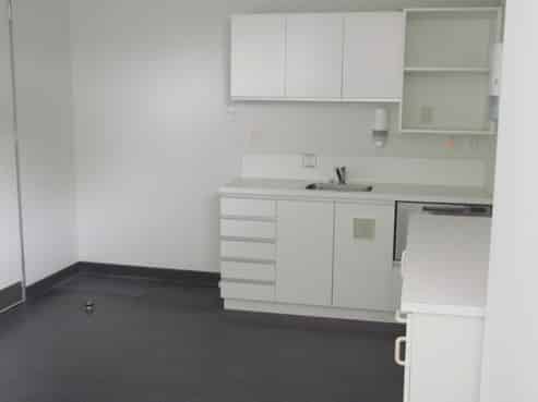 Excellent space on Broadway Avenue