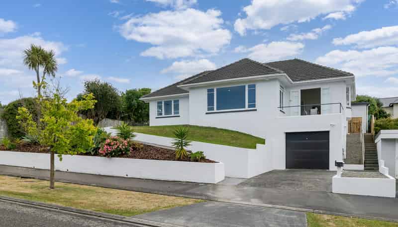 36 Rainforth Street, Roslyn