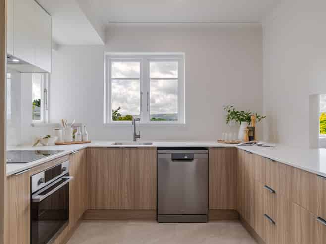 36 Rainforth Street, Roslyn