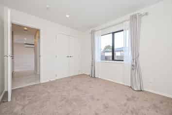 20 Collett Road, Otara