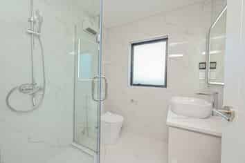 20 Collett Road, Otara