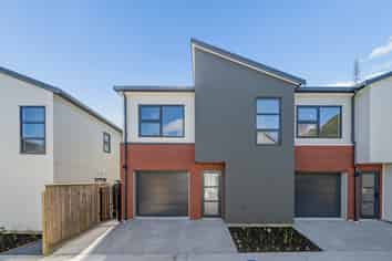 7/60 Akatarawa Road, Brown Owl