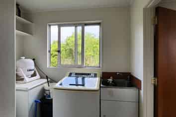 2 Mahuru Lane, Okato