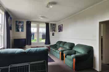 2 Mahuru Lane, Okato