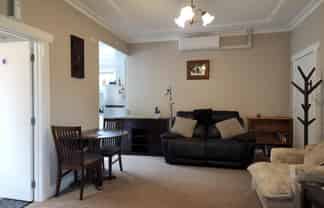 27 Ngamotu Road, Spotswood