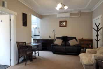 27 Ngamotu Road, Spotswood