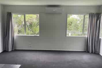 27a Stephanie Close, Glenfield