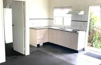 27a Stephanie Close, Glenfield