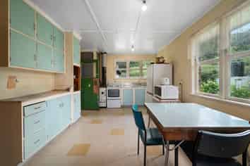 513 State Highway 33, Okere Falls