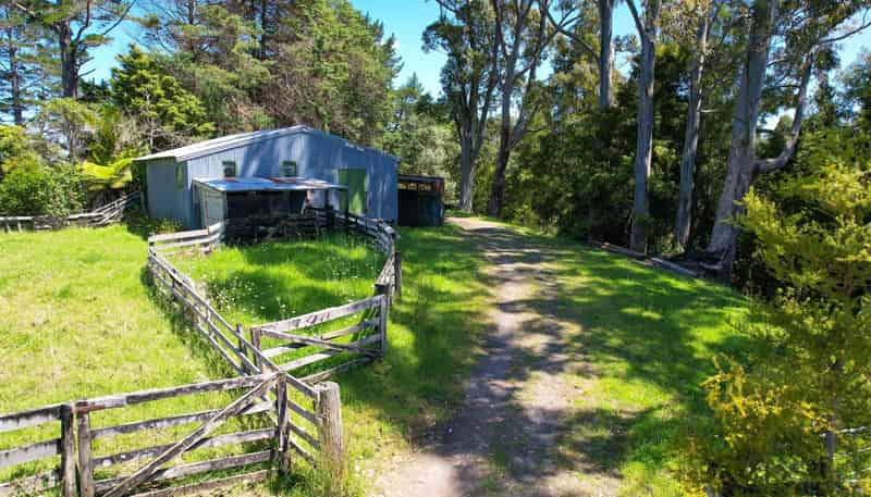2231 State Highway 12, Waima