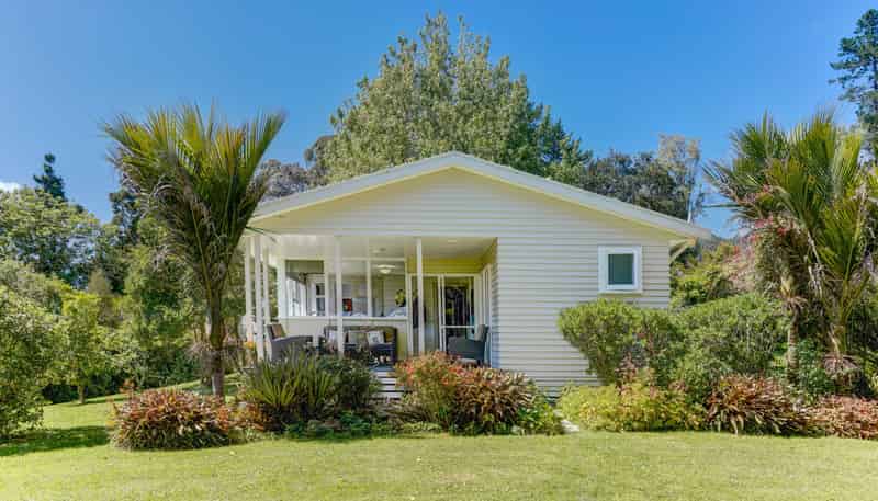 2231 State Highway 12, Waima