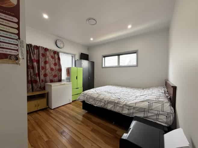 30 Lincoln Avenue, Epuni