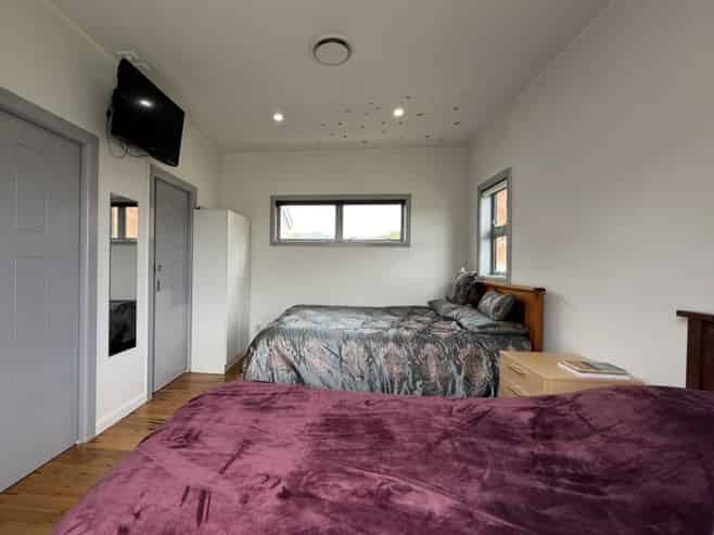 30 Lincoln Avenue, Epuni