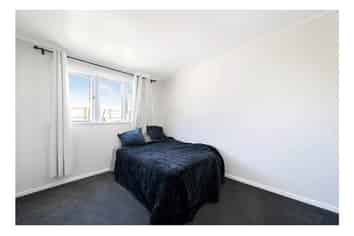 261 Sturges Road, Henderson