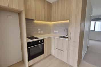 79B/124 Taylors Rd, Mount Albert