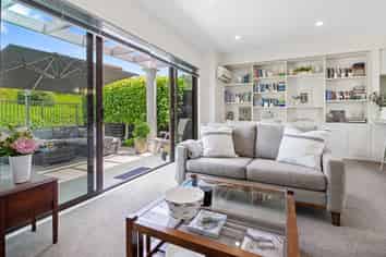 138 Salerno Rise, Albany