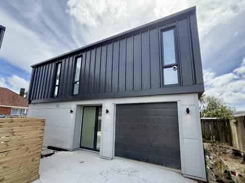 217 Oxford Terrace, Avalon