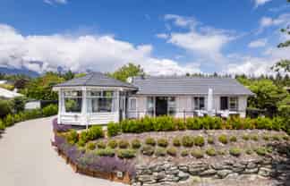 25 Oregon Drive, Kelvin Heights