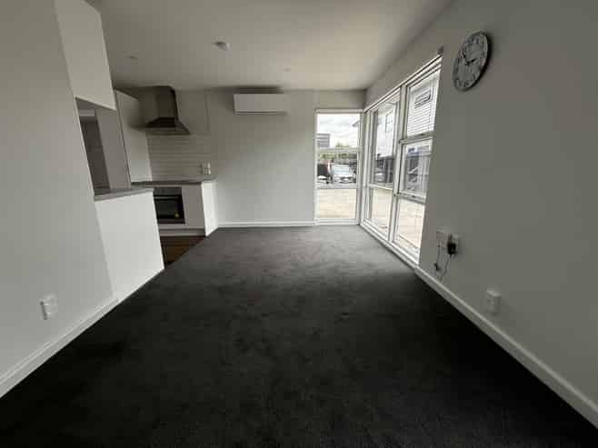 1/217 Fitzgerald Ave , Christchurch Central