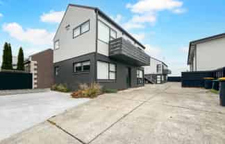 1/217 Fitzgerald Ave , Christchurch Central