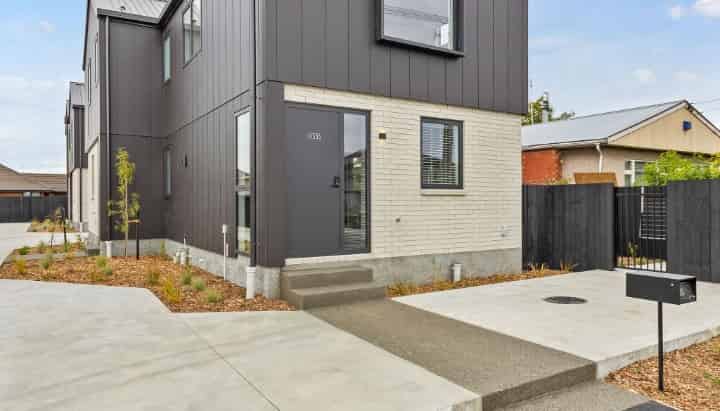 1/355  Barrington Street, Spreydon