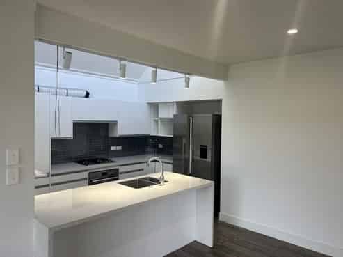 1B Liverpool Street, Hamilton Central