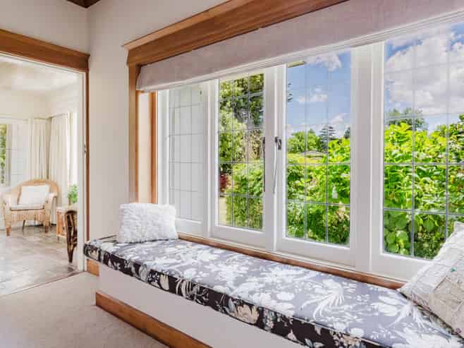 627 Nelson Street North, Mahora