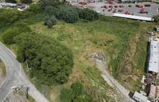 Versatile Industrial Yard