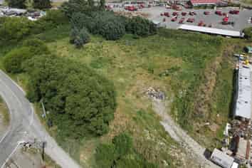 Versatile Industrial Yard