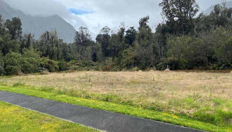 1-3 Frames Road, Fox Glacier