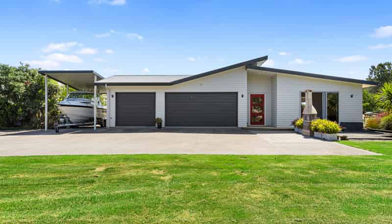 29 Royal Ascot Drive, Papamoa
