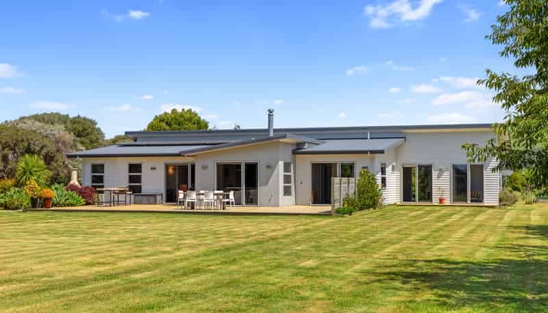 29 Royal Ascot Drive, Papamoa