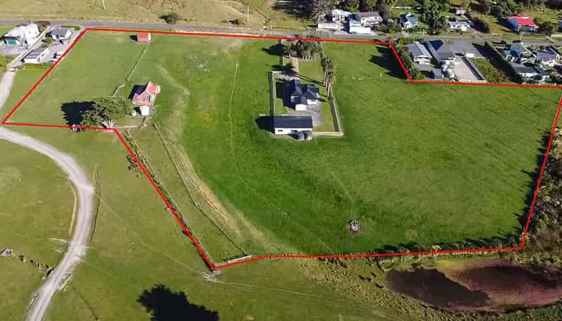 53 Seaview Road, Herbertville