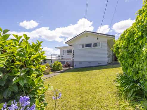 27 Mason Street, New Lynn